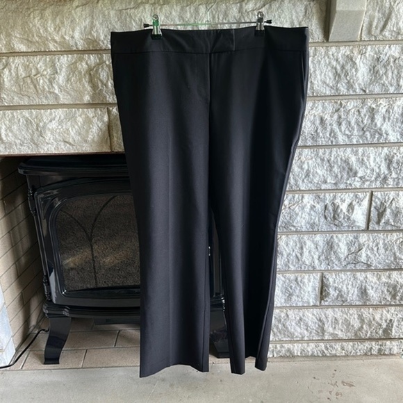 Covington Lynda black trouser pant size 16 short - Picture 1 of 7